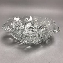 Load image into Gallery viewer, Crystal Pinwheel Sawtooth Dish (2x9)
