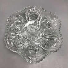 Load image into Gallery viewer, Crystal Pinwheel Sawtooth Dish (2x9)
