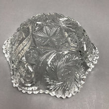 Load image into Gallery viewer, Crystal Pinwheel Sawtooth Dish (2x9)

