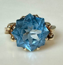 Load image into Gallery viewer, 10K Gold Star Cut Blue Topaz Vintage Ring sz 7.25 (5.2g)
