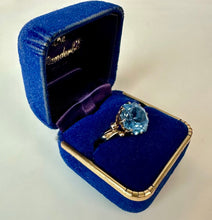 Load image into Gallery viewer, 10K Gold Star Cut Blue Topaz Vintage Ring sz 7.25 (5.2g)

