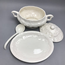 Load image into Gallery viewer, Vintage White Soup Tureen with Leaf Motif Underplate, Lid &amp; Ladle (6x9x7)
