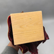 Load image into Gallery viewer, Jacqueline Kent Caroler Doll, "Auntie Emm" (20")
