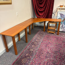 Load image into Gallery viewer, Wood Desk "L" Shape (28x92x64)
