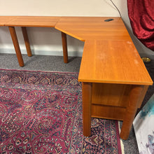 Load image into Gallery viewer, Wood Desk "L" Shape (28x92x64)
