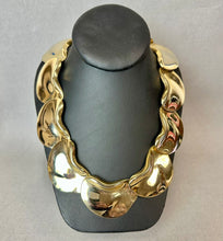 Load image into Gallery viewer, Vintage Goldtone Modernist Statement Collar Necklace (21")
