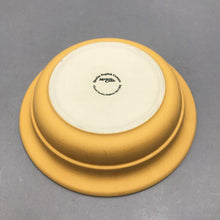 Load image into Gallery viewer, Vintage Mason Cash English Ceramic Bowl (2x7.5)
