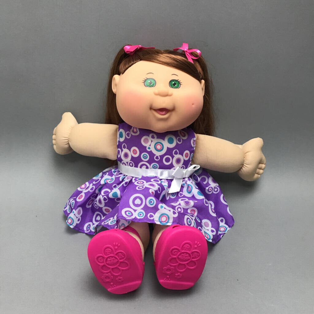 Cabbage Patch Doll with Brown Hair & Green Eyes (15