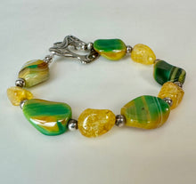 Load image into Gallery viewer, Silpada Dyed Agate Quartz Sterling Beaded Toggle Bracelet (8")
