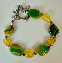 Load image into Gallery viewer, Silpada Dyed Agate Quartz Sterling Beaded Toggle Bracelet (8")
