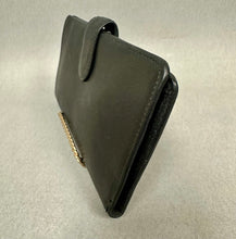 Load image into Gallery viewer, Stone Mountain Black Smooth Leather Card Organizer Wallet (4x7")

