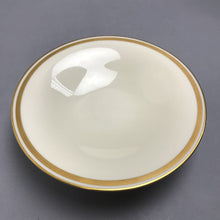 Load image into Gallery viewer, Lenox 24K Gold Rim Pedestal Bowl (3x9)
