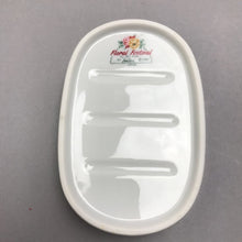 Load image into Gallery viewer, Vintage Floral Festival Soap Dish by Bill Blass, 1988
