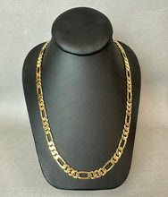 Load image into Gallery viewer, Vintage Goldtone Thick Figaro Chain (30")
