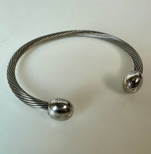 Load image into Gallery viewer, Q-Ray Stainless Steel Flexible Coil Cuff Bracelet
