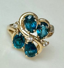 Load image into Gallery viewer, 14K Plumb Gold London Blue Topaz Diamond Ring sz 6 (3.4g)

