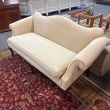 Load image into Gallery viewer, Beige Sofa (36x72x33)
