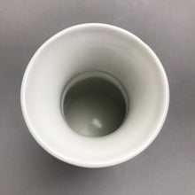 Load image into Gallery viewer, Winterling - Bavaria Strawflower Bud Vase (5")
