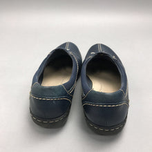 Load image into Gallery viewer, Collection By Clarks Blue Leather Slip On Comfort Shoes Size 7
