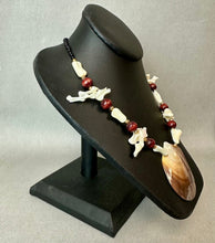 Load image into Gallery viewer, Vintage Mother of Pearl Shell Chip Bead Wood Onyx Beaded Necklace (24")
