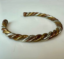 Load image into Gallery viewer, Vintage Silvertone Copper &amp; Brass Twisted Cuff Bracelet (2.5" Across)
