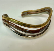 Load image into Gallery viewer, Vintage Silvertone Copper &amp; Brass Wave Cuff Bracelet (2.25" Across)
