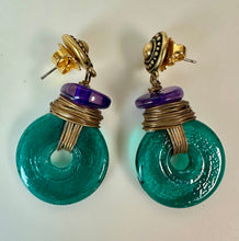 Load image into Gallery viewer, Vintage Antiqued Brass Purple &amp; Teal Art Glass Drop Earrings (2")
