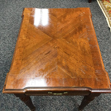 Load image into Gallery viewer, Ethan Allen End Table AS IS (26x21x27)
