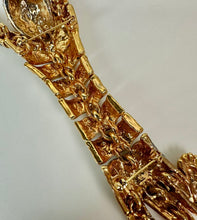 Load image into Gallery viewer, Vintage Art Deco Style Goldtone Rhinestone Green Eyed Articulated Leopard Shoulder Brooch Pin (7.5")
