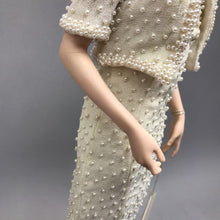 Load image into Gallery viewer, Franklin Mint Princess Diana Doll - White Evening Gown (~17") (As-Is; Cracks/Damage/Repairs)
