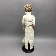 Load image into Gallery viewer, Franklin Mint Princess Diana Doll - White Evening Gown (~17") (As-Is; Cracks/Damage/Repairs)
