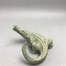 Load image into Gallery viewer, Resin Green Alligator Indoor/Outdoor Decor (4x6)
