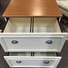 Load image into Gallery viewer, File Cabinet (31x30x21)

