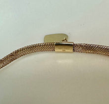 Load image into Gallery viewer, 14K Gold Mesh Heart Charm Bracelet 8" CIrcumference w/ Stretch (1.2g)
