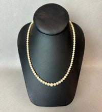 Load image into Gallery viewer, 10K Gold Clasp 17.5" Graduated Pearl Necklace
