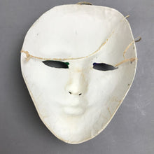 Load image into Gallery viewer, Mardi Gras Porcelain Wall Mask (8x6)
