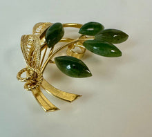 Load image into Gallery viewer, Vintage Mid Century Jadeite Goldtone Brooch Pin (2")
