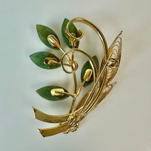 Load image into Gallery viewer, Vintage Mid Century Jadeite Goldtone Brooch Pin (2")
