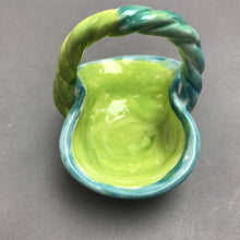 Load image into Gallery viewer, Small Ceramic Basket, 3x2x3
