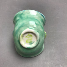 Load image into Gallery viewer, Small Ceramic Basket, 3x2x3
