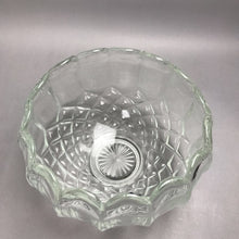 Load image into Gallery viewer, Large Glass Terrarium Plnter/Fish Bowl (8x11)

