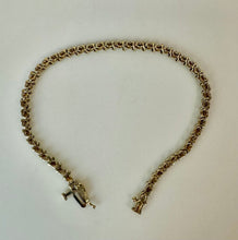 Load image into Gallery viewer, 10K Gold Diamond 7.25" Tennis Bracelet (4.3g)
