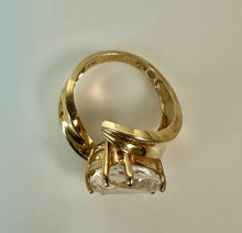 Load image into Gallery viewer, 14K Gold White Topaz Ring sz 6 (5.8g)
