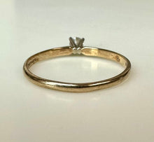 Load image into Gallery viewer, 10K Gold Diamond Solitaire Keepsake Engagement Ring sz 6.5 (1.0g)
