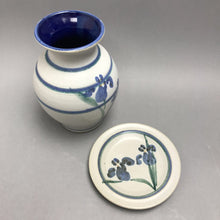 Load image into Gallery viewer, Judith Bryant Studio Pottery Vase w/ Plate (7")
