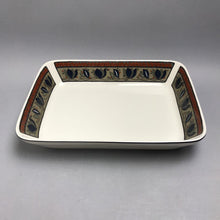Load image into Gallery viewer, Mikasa Arabella Rectangular Casserole Dish (~2x13x9.5)
