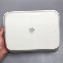 Load image into Gallery viewer, Mikasa Arabella Rectangular Casserole Dish (~2x13x9.5)
