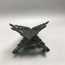 Load image into Gallery viewer, 4 Leaf Scottie Tree (6x9)
