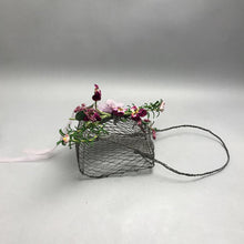 Load image into Gallery viewer, Wire Purse with Flowers Decor (14")
