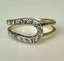 Load image into Gallery viewer, 14K Gold Diamond Ring sz 5 (2.2g)

